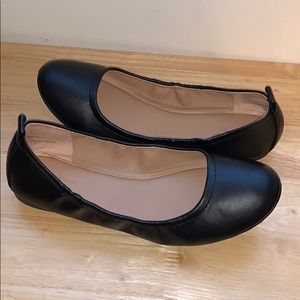 Universal Threads Black Ballet Flats Size 10